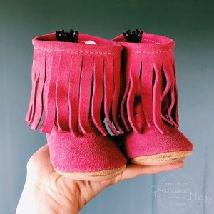 Gracious May size 10 Pink Suede Moccasin boots